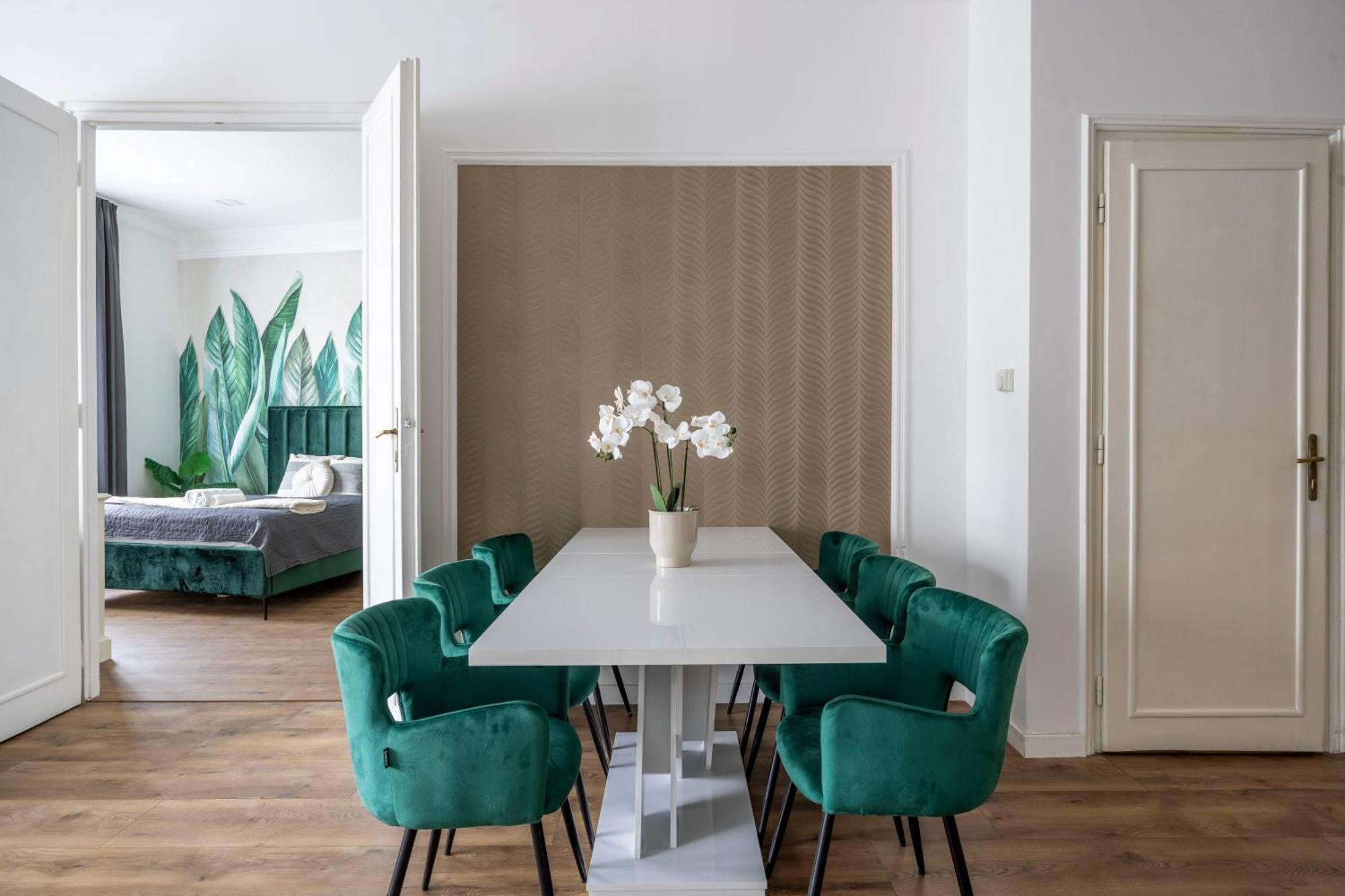 Luxy Central Spacious & Cozy Residence With Balcony ブダペスト エクステリア 写真